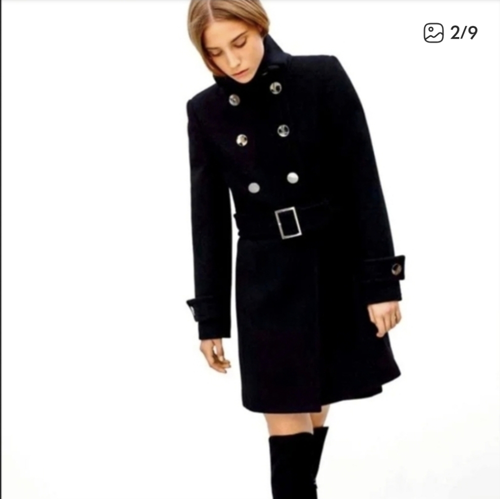 Aritzia Bromley Coat Sz Medium Black